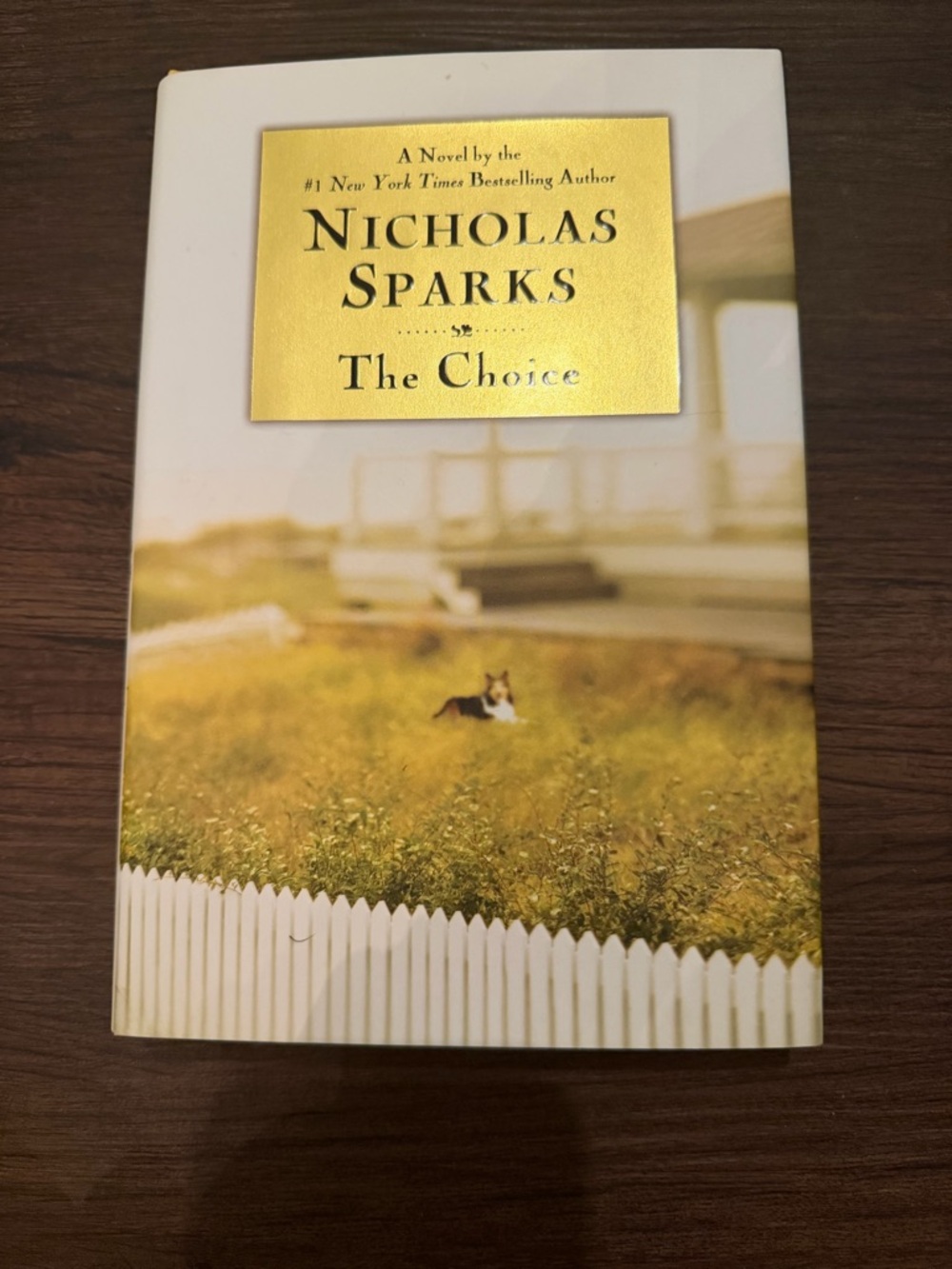 Nicholas Sparks "The Choice" Hardcover Book - White & Gold Cover